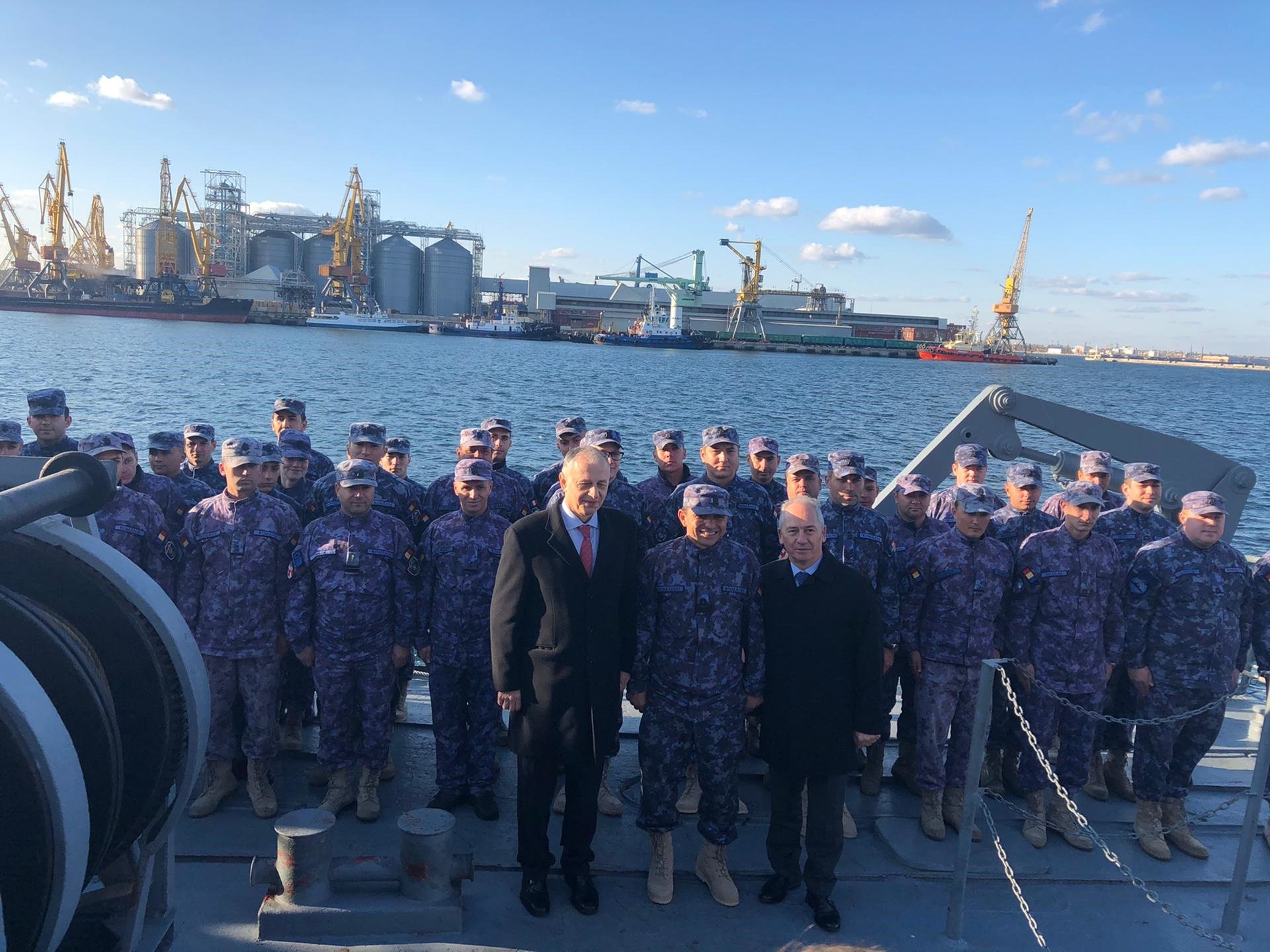 Secretarul general adjunct al NATO, în vizită la bordul dragorului maritim „Lt. Lupu Dinescu” – FOTO