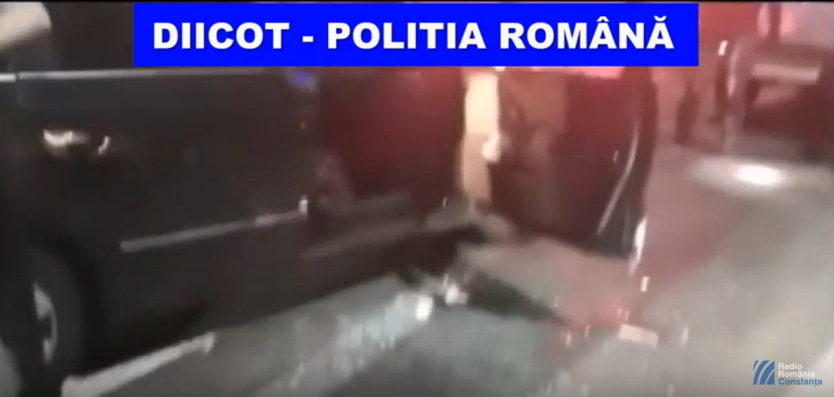 VIDEO: Percheziții la Constanța. 20 de kilograme de heroină capturate