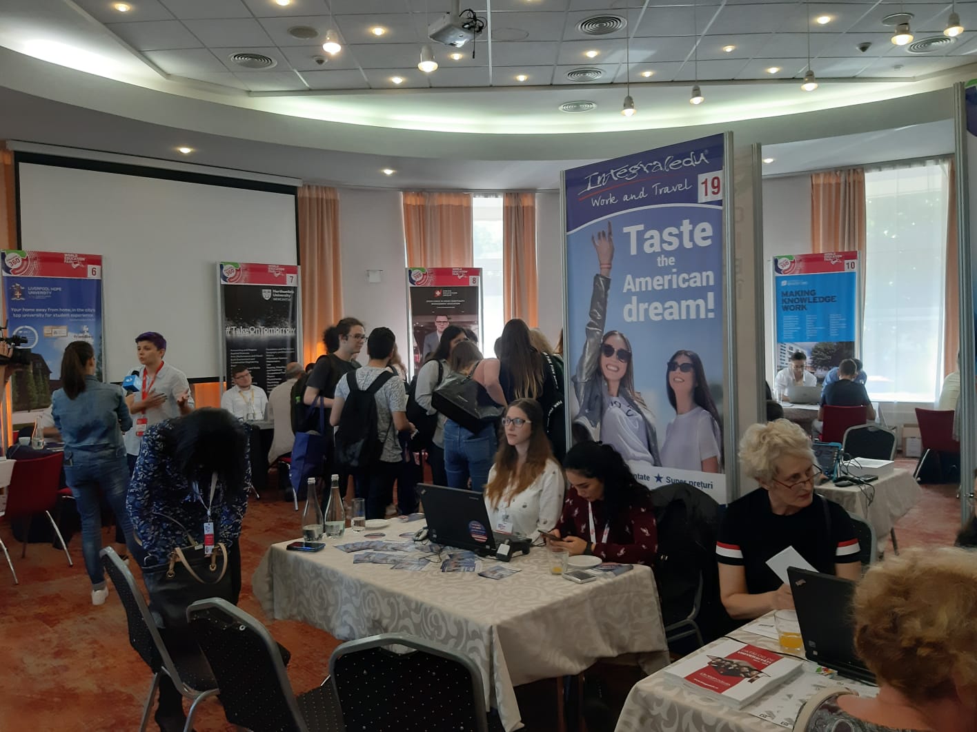 CONSTANȚA: 12 universităţi din străinătate şi-au prezentat oferta educațională – FOTO