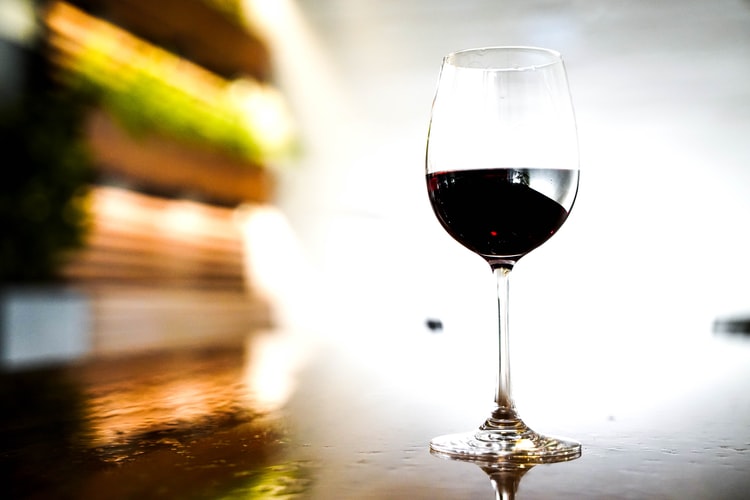 Ziua naţională a gastronomiei şi a vinului românesc