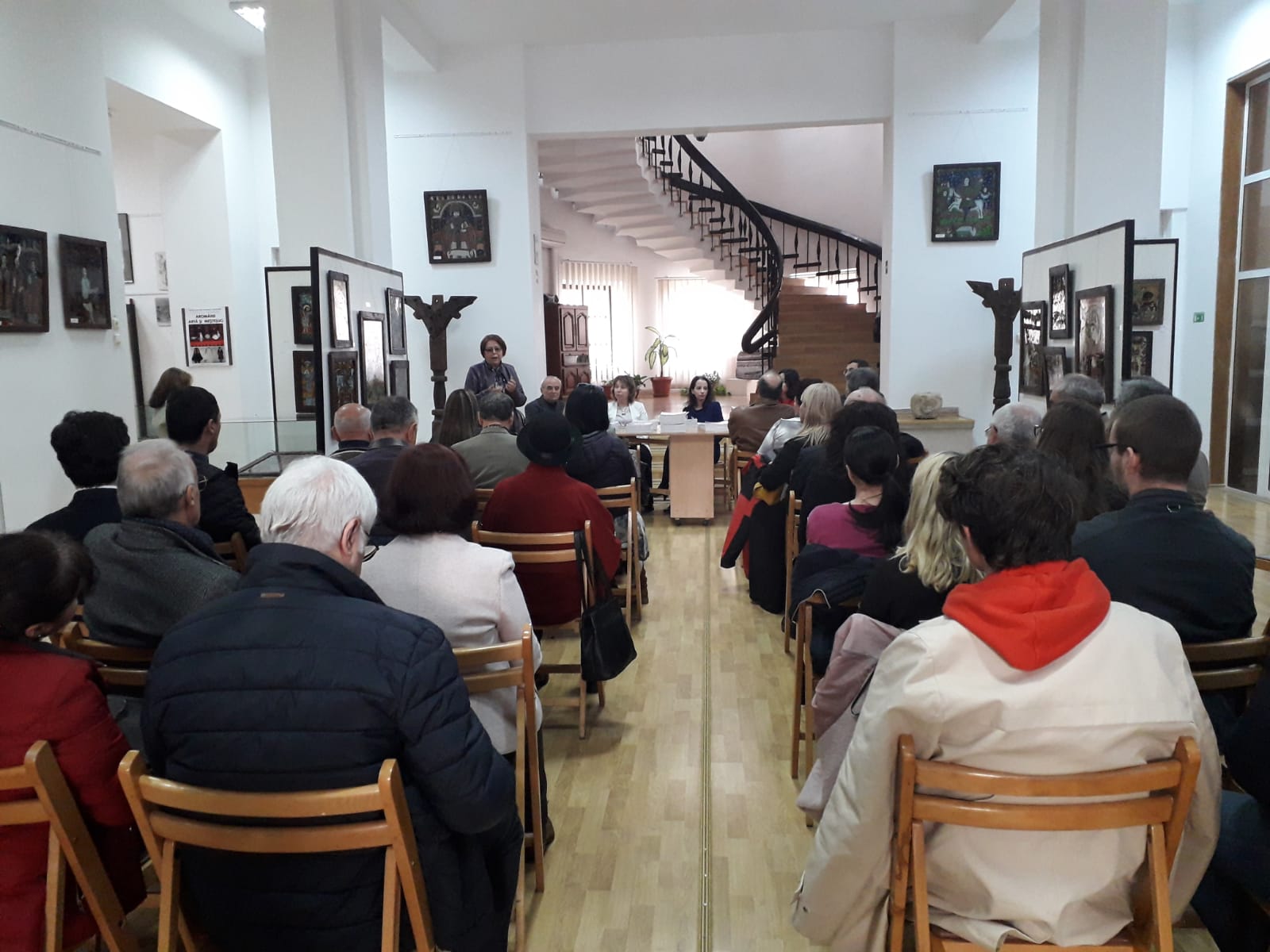 CONSTANȚA: Triplu eveniment editorial la Muzeul de Artă Populară