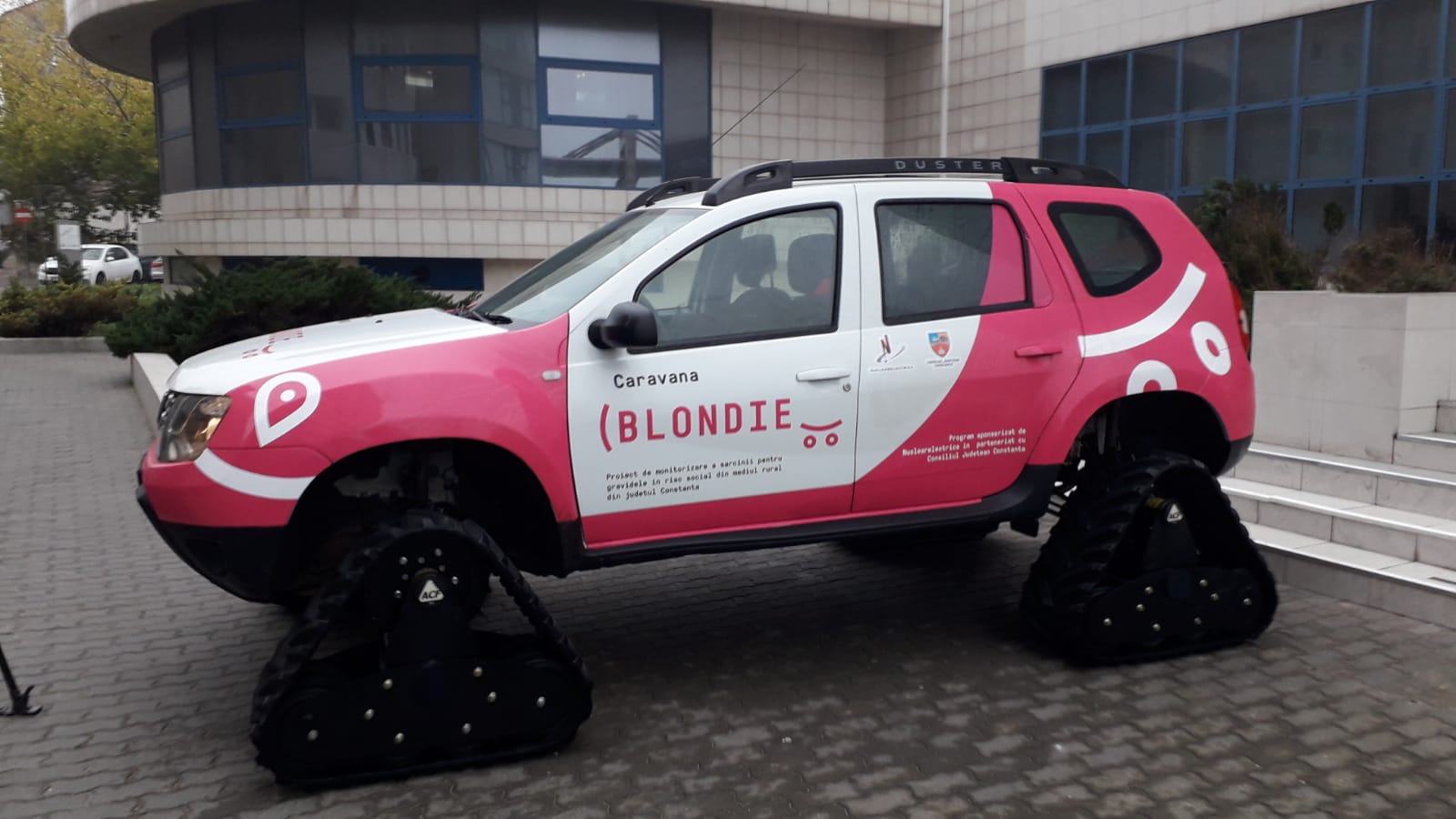 CONSTANȚA: A fost lansată “Caravana Blondie’’ – FOTO