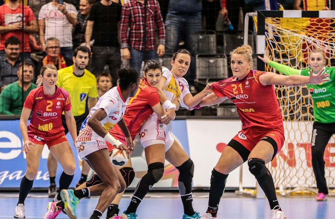România a fost învinsă categoric de Olanda într-un amical de handbal feminin