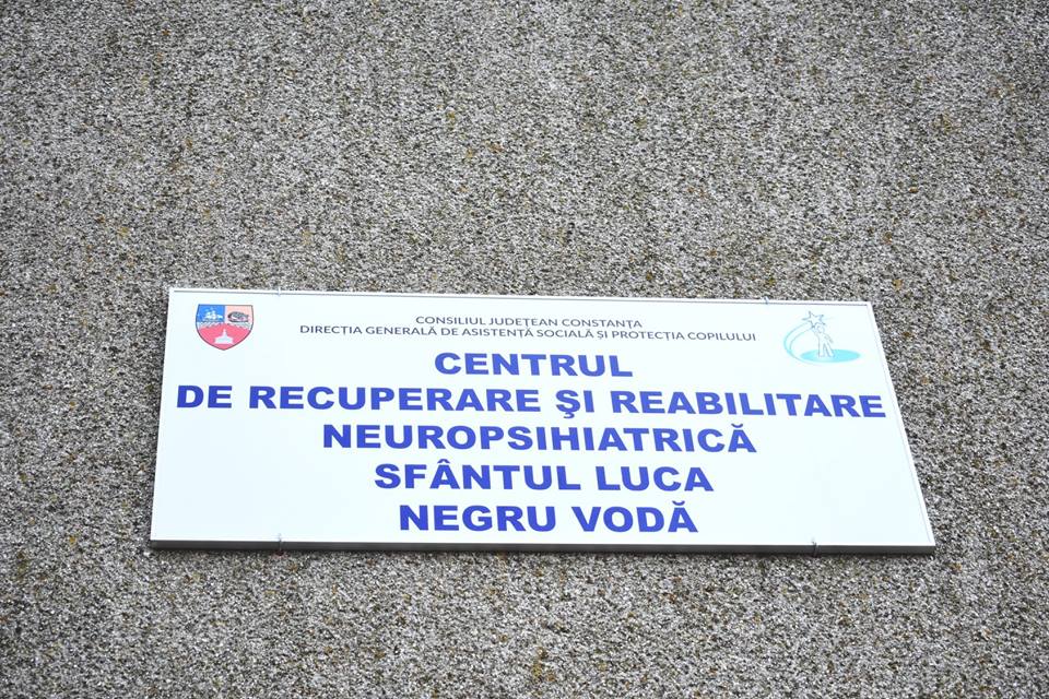 50 de persoane cu grave dizabilităţi şi boli neuropsihice, îngrijite la Centrul „Sf. Luca” de la Negru Vodă
