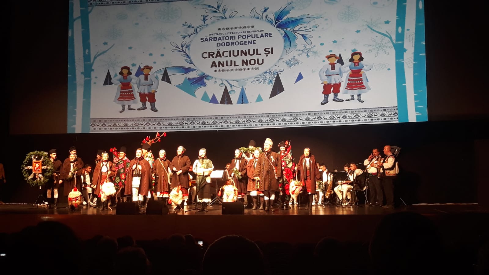 FOTO „Sărbători populare dobrogene“, la Centrul Multifuncțional Educativ pentru Tineret „Jean Constantin”