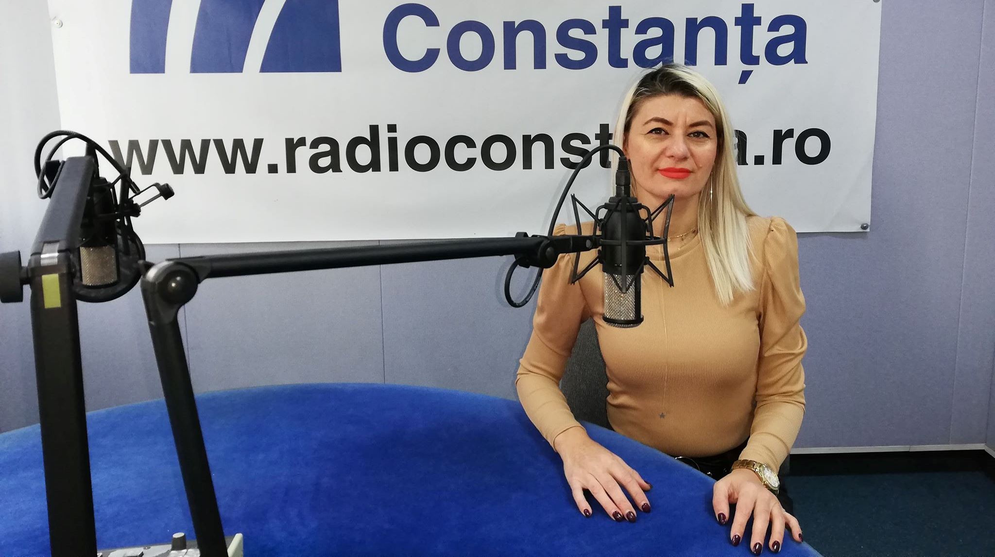 INTERVIU | Cum alegem încălțămintea potrivită? Răspunde Adelina Petre, producător de profil