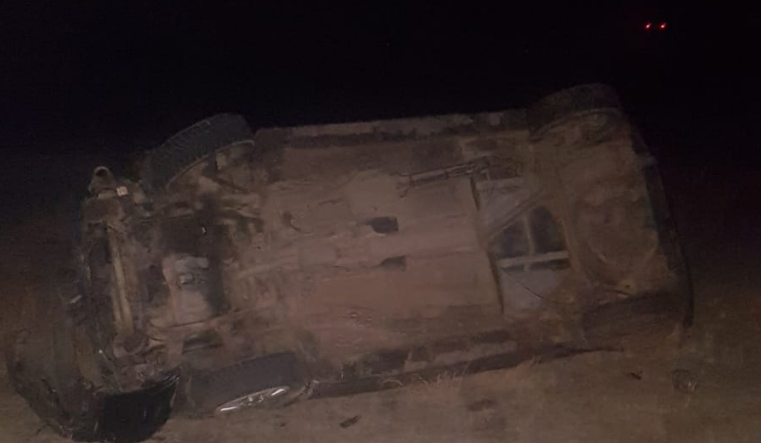 TULCEA: Mașină răsturnată pe un câmp. Șoferul a fost rănit
