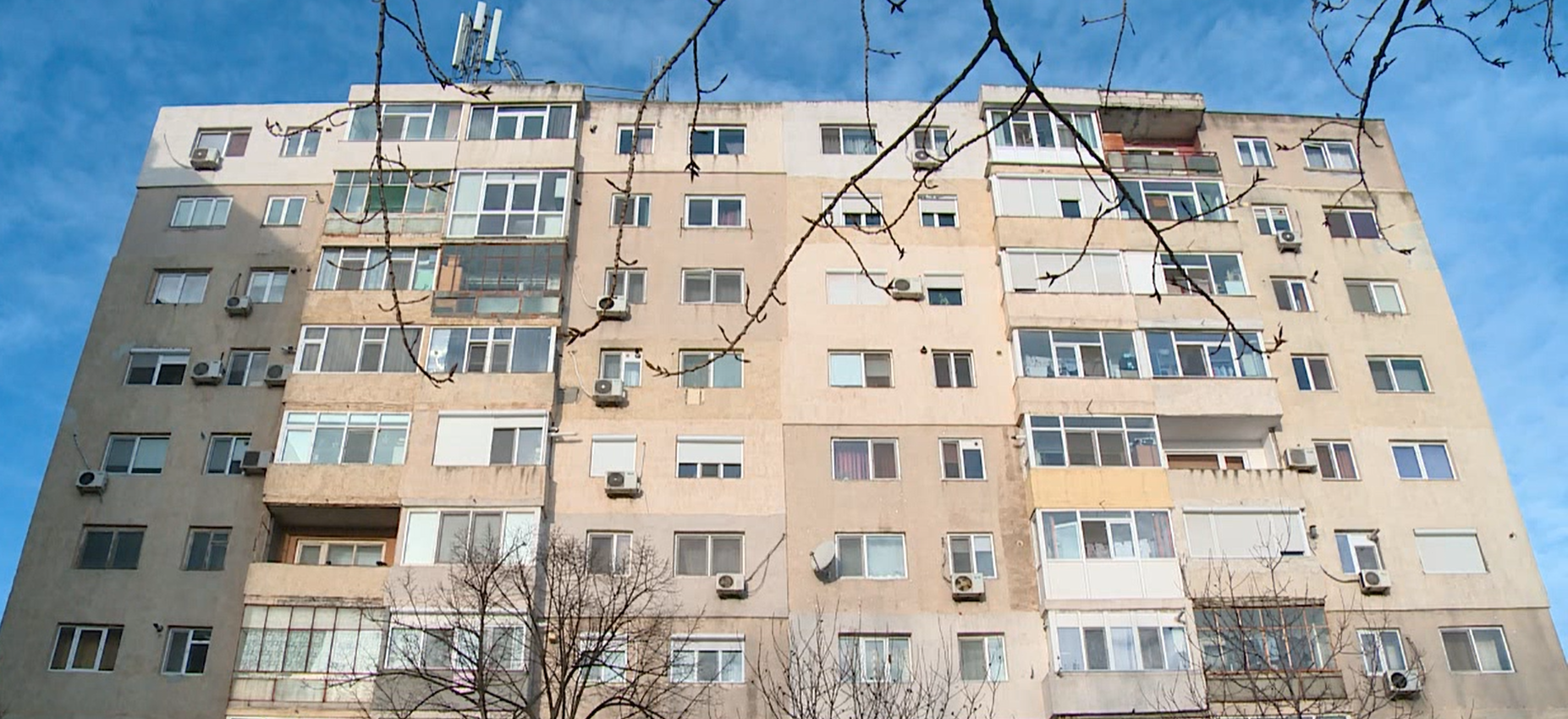 Ministrul Dezvoltării: Românilor nu li se va dubla impozitul pentru balcoanele închise