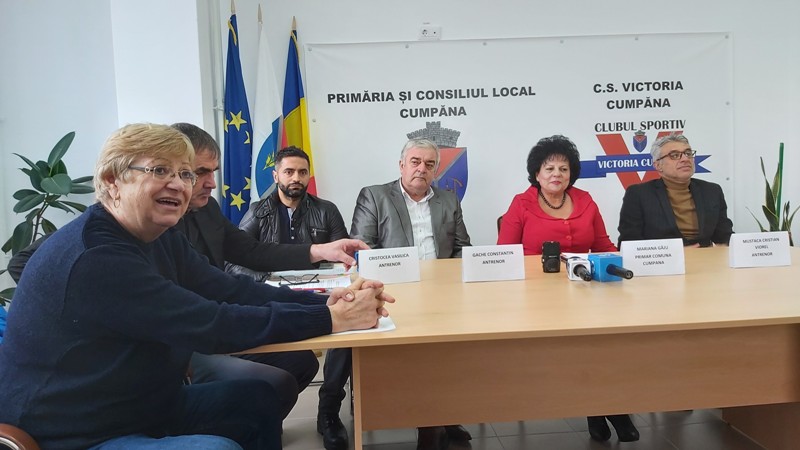 Constantin Gache a fost prezentat la Victoria Cumpăna