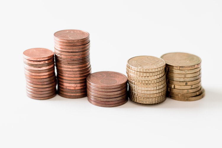 Educaţia financiară, deficitară în România
