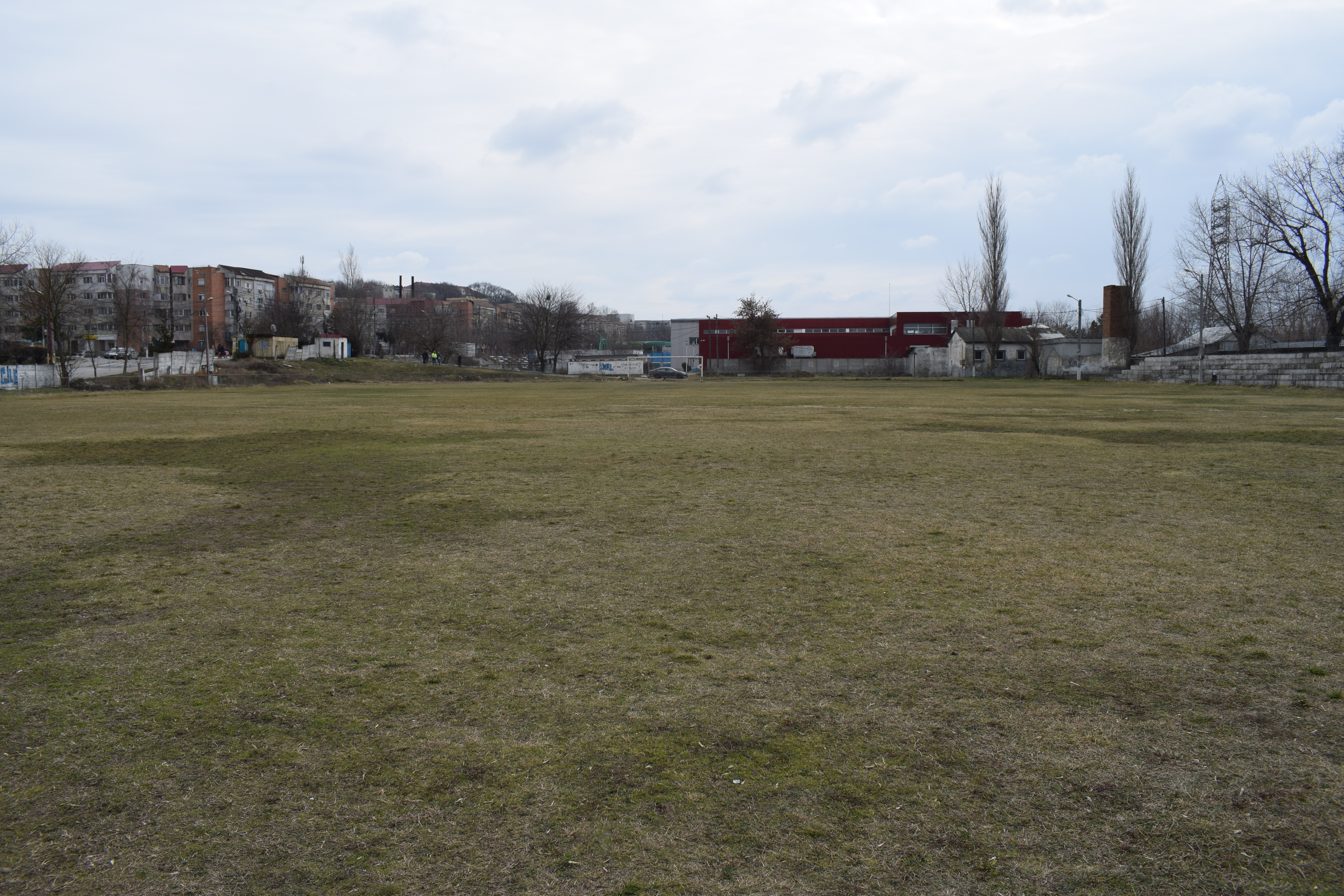 CERNAVODĂ: Începe modernizarea stadionului din localitate