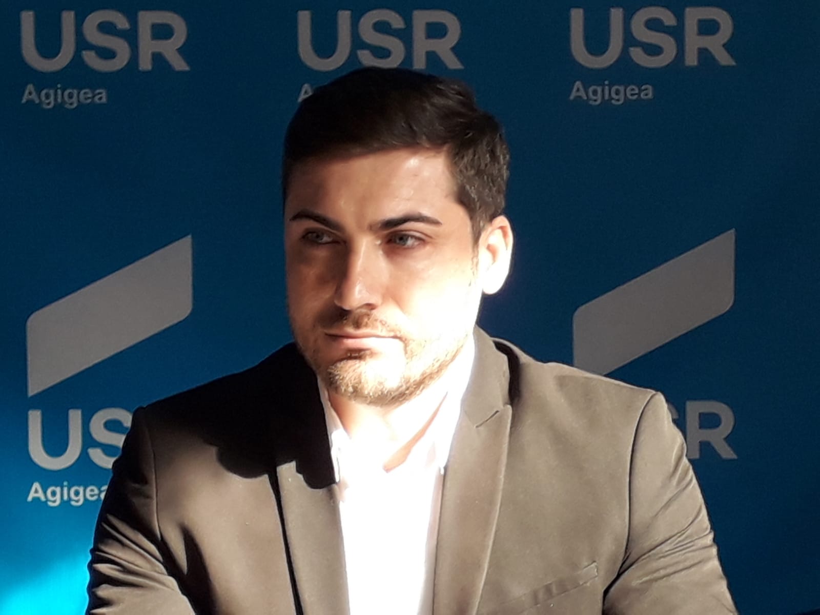 AGIGEA: USR şi-a desemnat candidatul la funcţia de primar al comunei