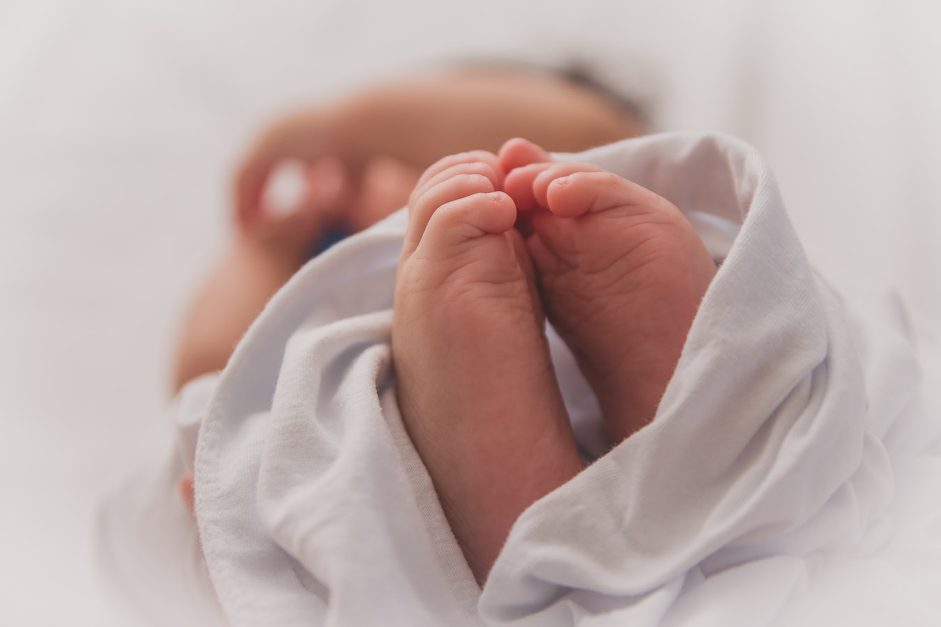 CONSTANȚA: Doar 700 de grame a cântărit cel mai mic bebeluș adus pe lume la Spitalul Județean