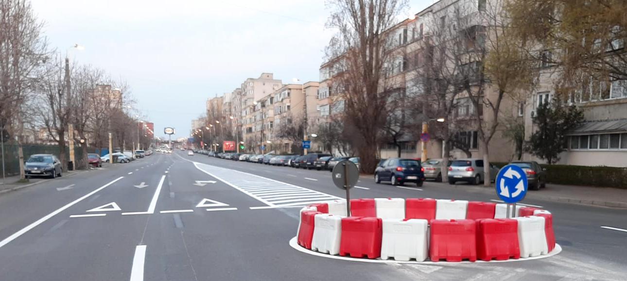 CONSTANŢA: Sens giratoriu pe Bulevardul I.C. Brătianu, în zona Școlii Gimnaziale Nr. 8