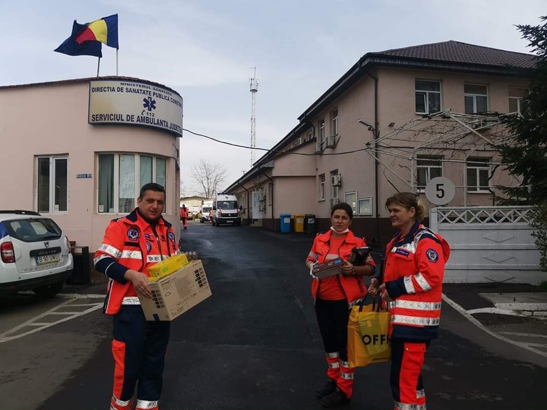 Medici stomatologi solidari cu Ambulanța Constanța