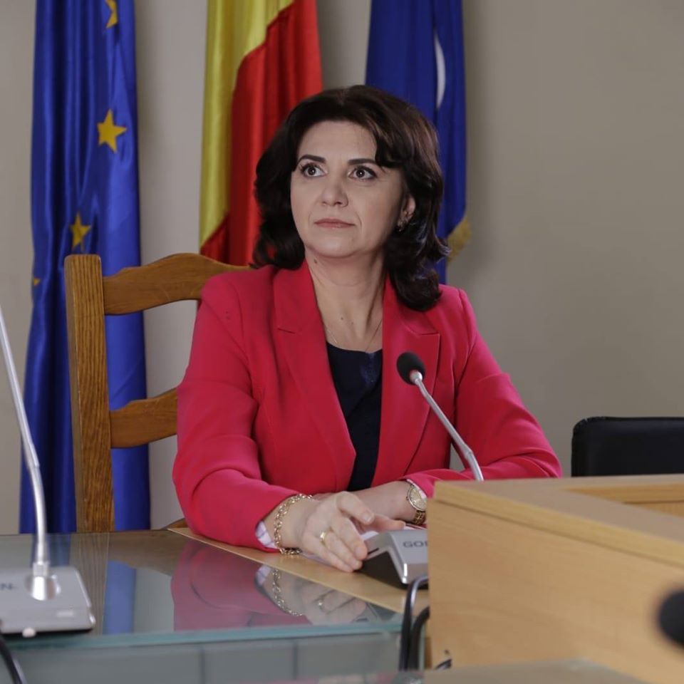 Cameră: Moţiunea împotriva ministrului Educaţiei, Monica Anisie – adoptată