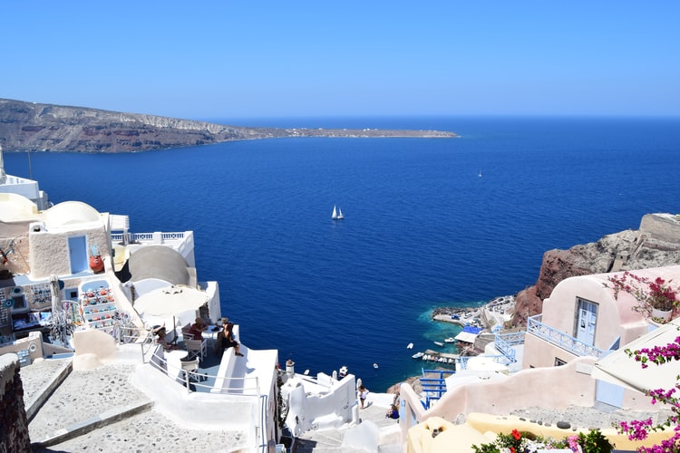 Atenţionare de călătorie pentru românii care vor să călătorească în Grecia: Grevă a angajaţilor din domeniul transportului maritim