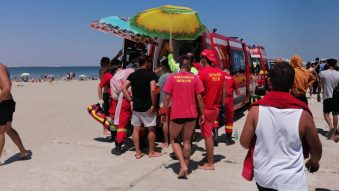 UPDATE OLIMP: Tineri dispăruți în mare. Un adolescent de 17 ani, declarat decedat