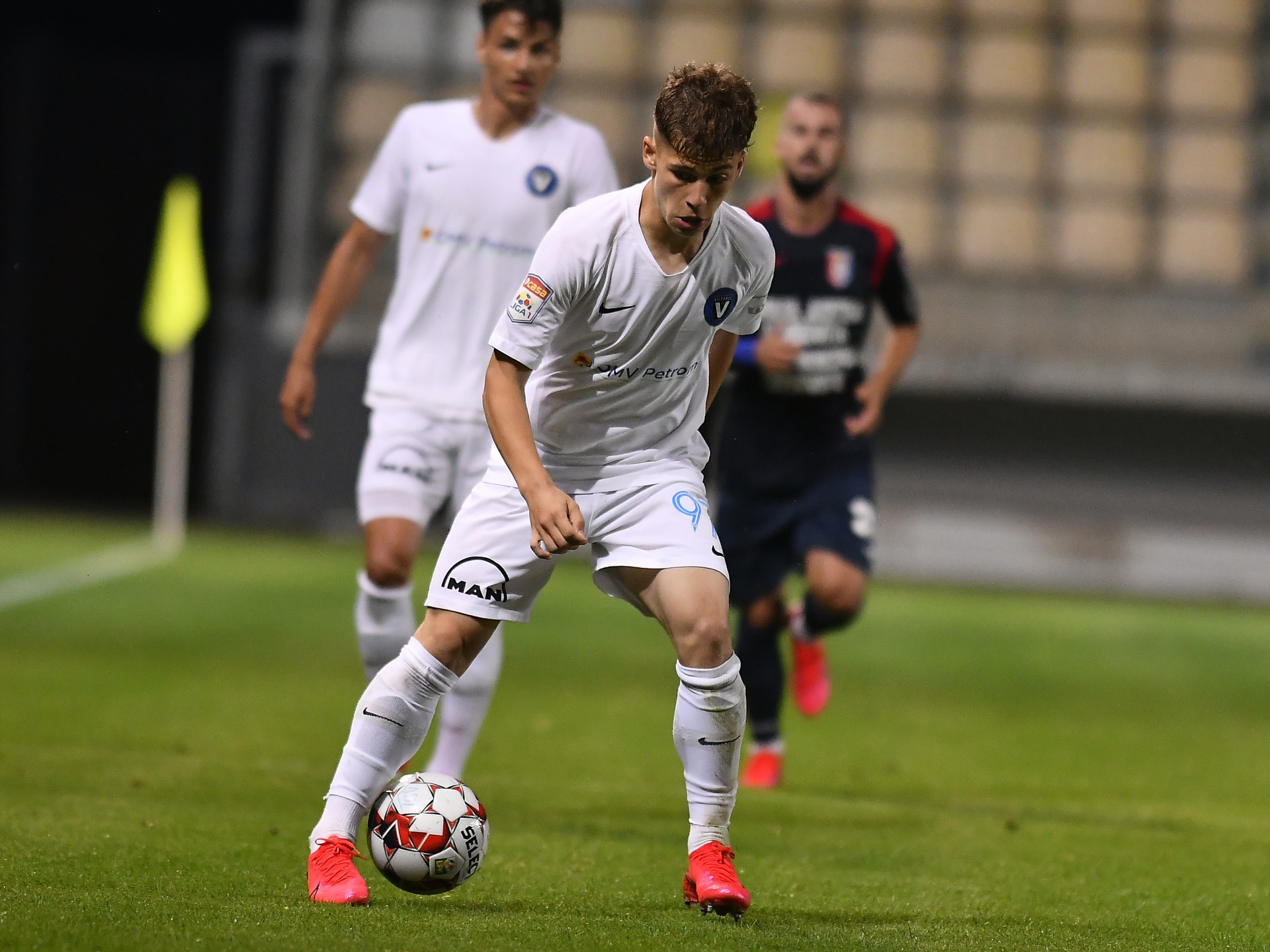 Debut în Liga 1 pentru Darius Grosu de la FC Viitorul Constanța
