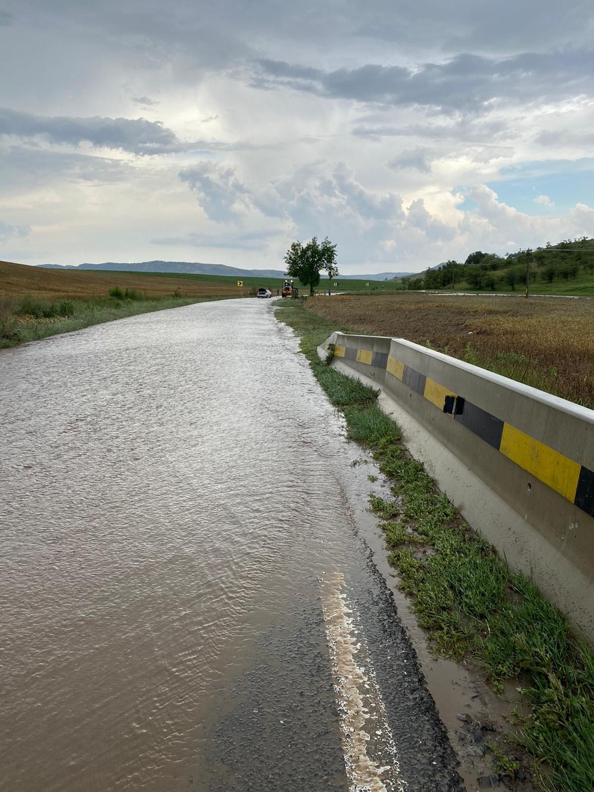 Cod portocaliu de inundaţii pe râurile din Dobrogea
