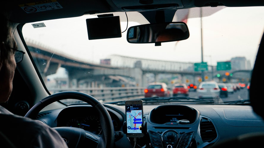 CONSTANȚA: Serviciul UBER este disponibil de joi