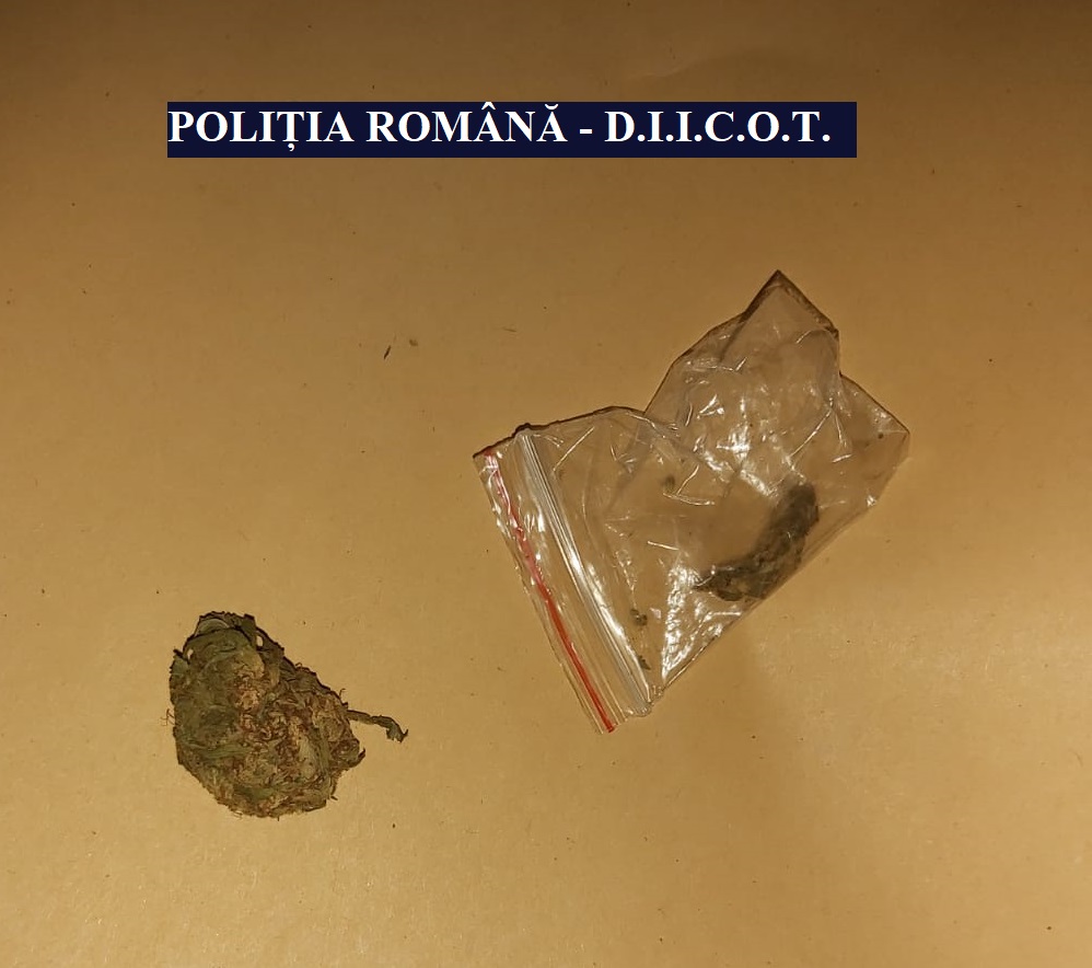 15 persoane au fost depistate cu droguri în Vama Veche