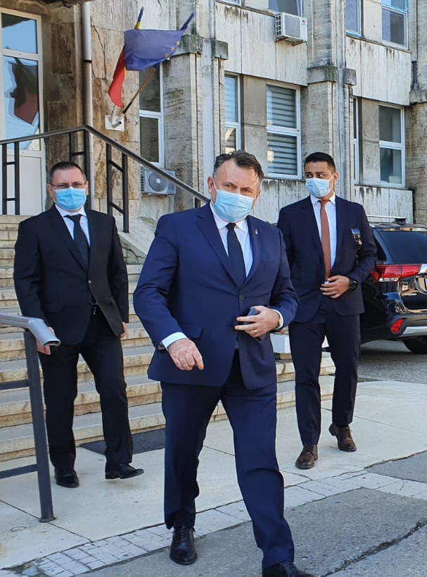 Nelu Tătaru: Decizia privind deschiderea noului an şcolar va fi luată în a doua jumătate a lunii august
