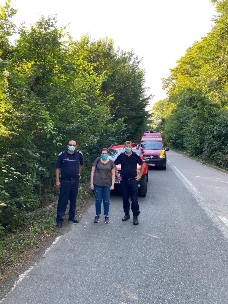 Doi turişti, recuperaţi din Munţii Măcinului după ce s-au rătăcit