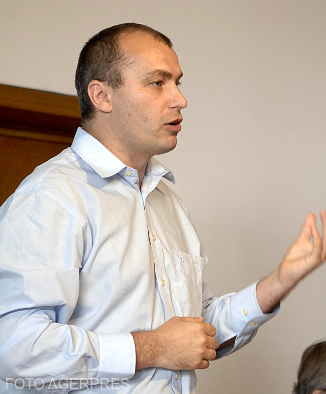 Angelo Mitchievici, președintele Uniunii Scriitorilor din România, filiala Dobrogea: Nimeni nu împiedică un scriitor să scrie în continuare
