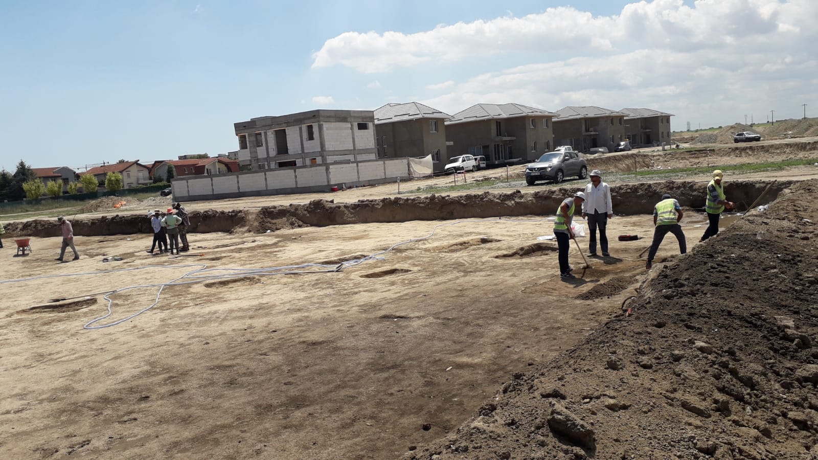 Descoperiri arheologice într-un cartier al Constanţei!