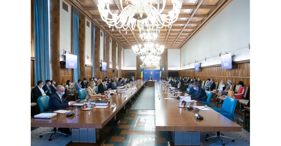 Guvernul a aprobat suplimentarea bugetului Ministerului Sănătăţii cu 570 milioane de lei