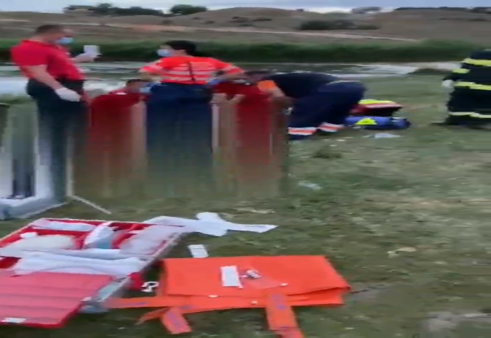MANGALIA: Doi fraţi au murit înecaţi încercând să se salveze unul pe celălalt