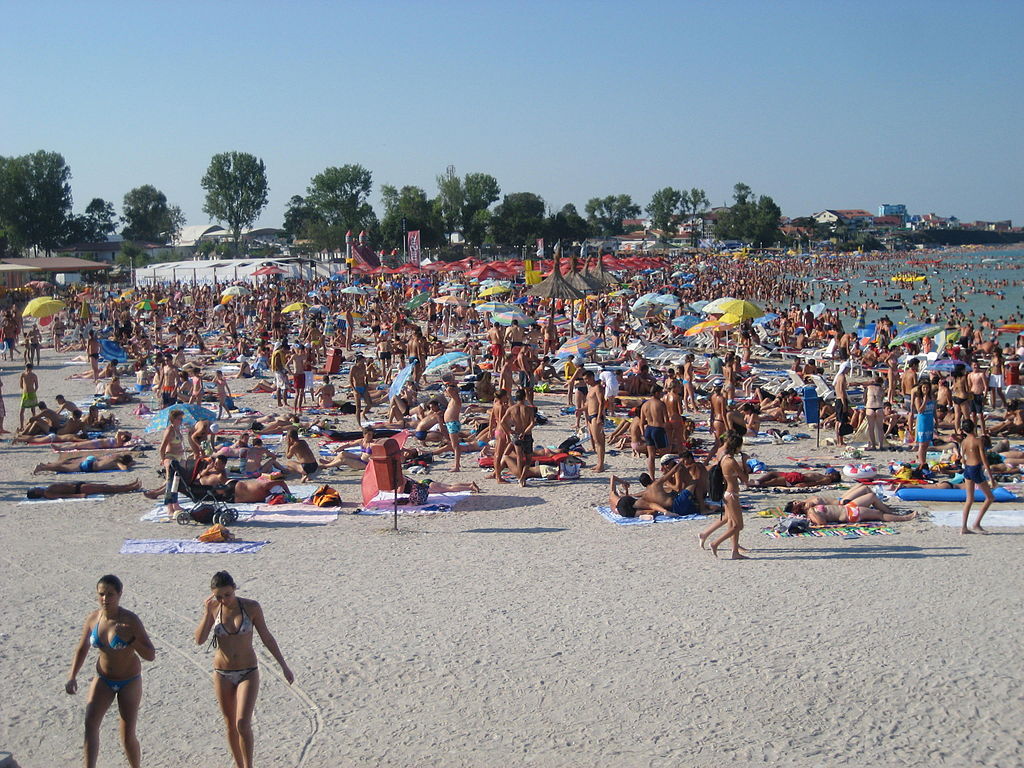 Grad de ocupare de 100% în majoritatea hotelurilor de la mare în primele două săptămâni din august