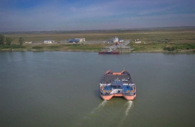 TULCEA: Traficul pe Dunăre între Isaccea (România) şi Orlovka (Ucraina) a fost deschis