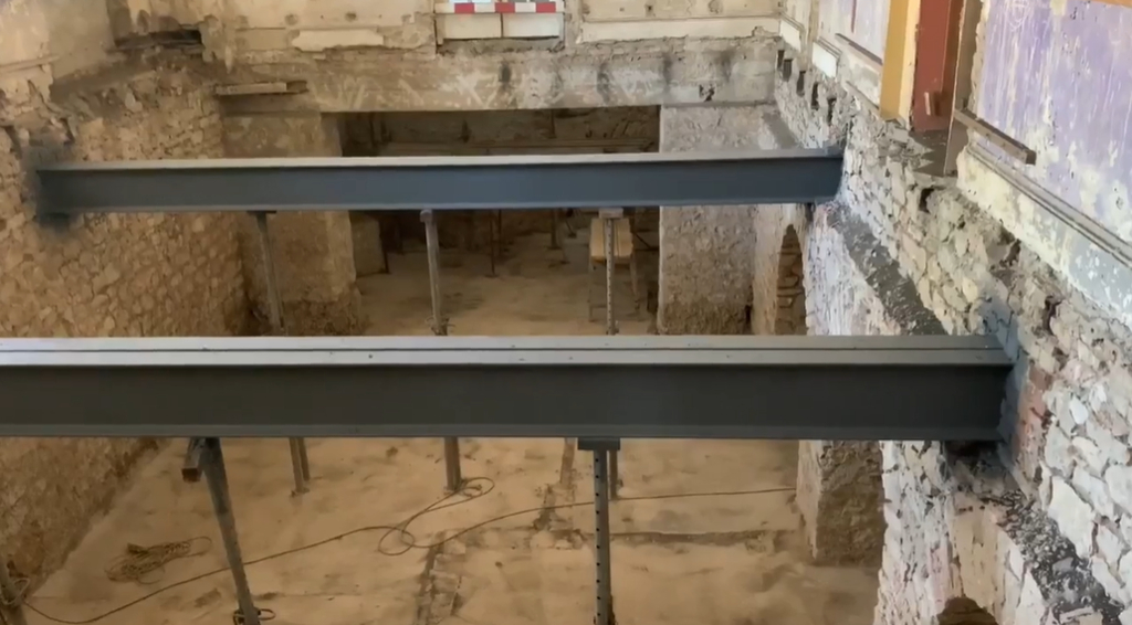 Grinzile construite de Anghel Saligny vor sta la baza structurii planşeelor de peste subsol ale Cazinoului