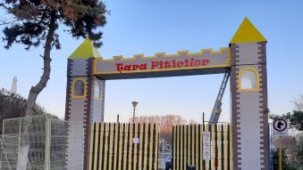 CONSTANȚA: Lucrările la „Țara Piticilor”, corelate cu reabilitarea malurilor lacului Tăbăcărie, pentru refacerea unitară a zonei