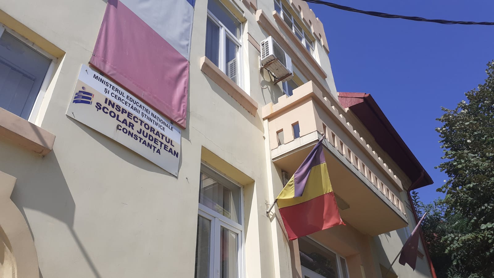 Mai multe unități de învățământ din județul Constanța vor schimba SCENARIILE