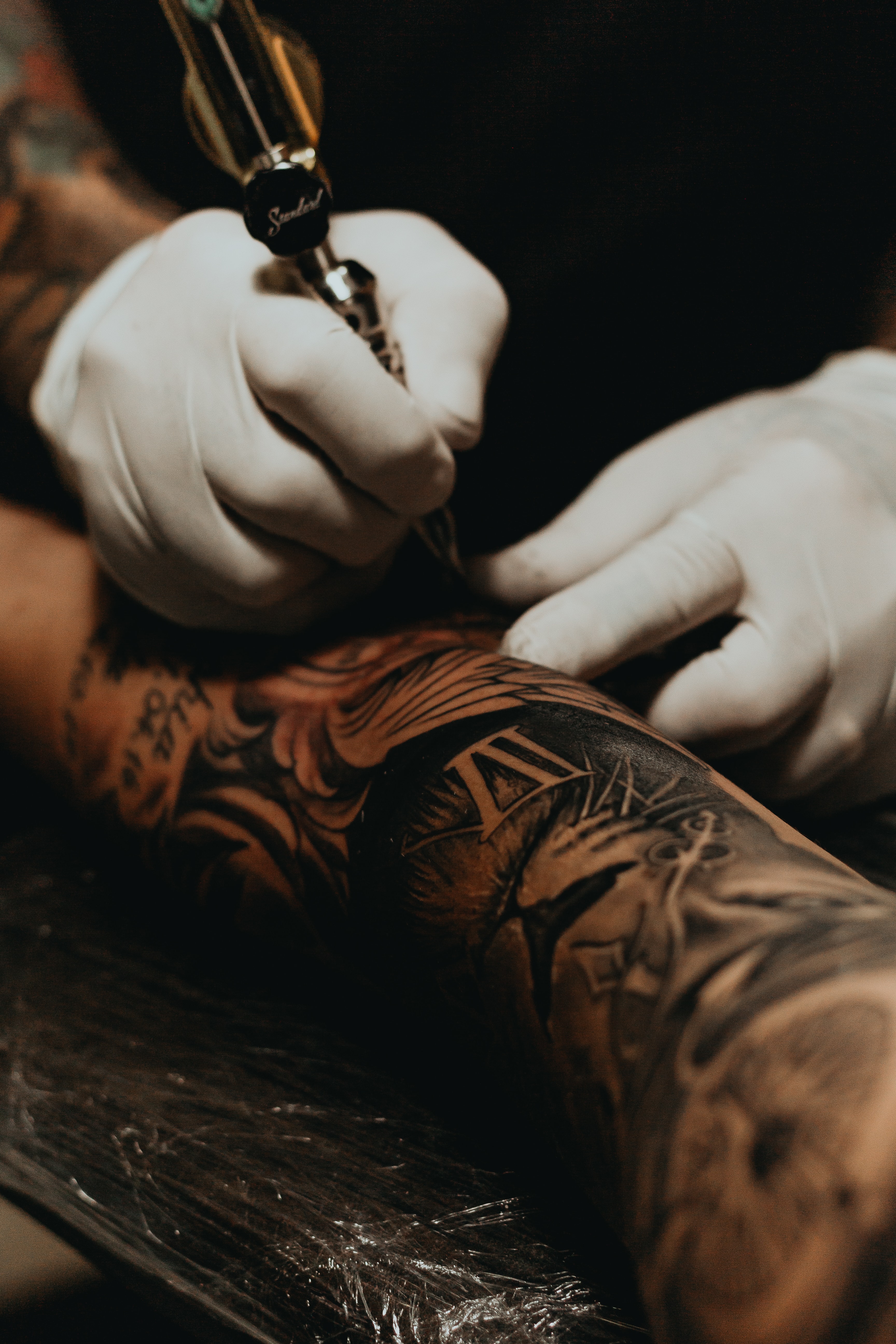 Andreea Bari, artist tatuator: „Sunt, din păcate, persoane care încă au impresia că tatuatul nu este un stil de artă, ci o revoltă“