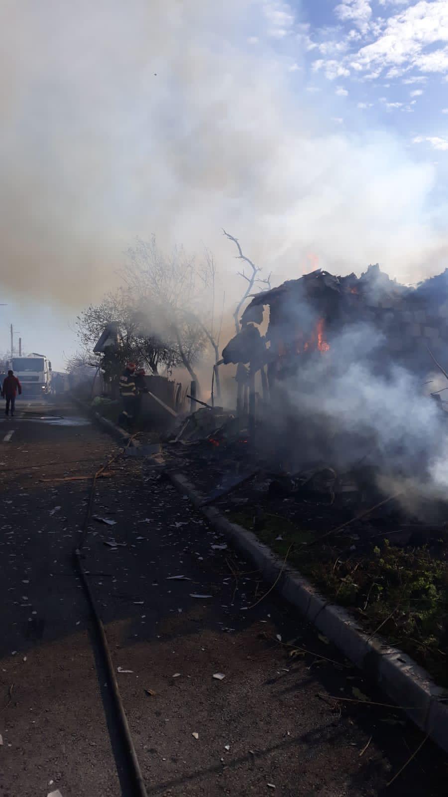 TULCEA: Pompierii au intervenit astăzi, pentru lichidarea mai multor incendii