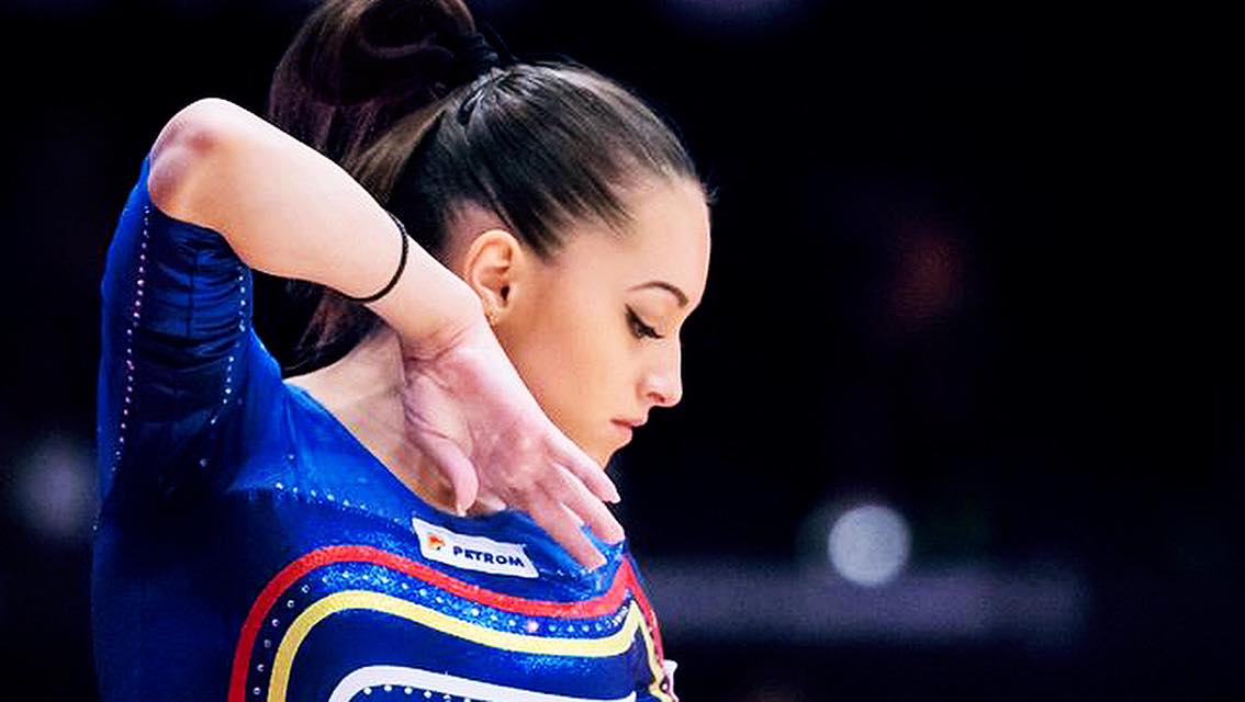 Larisa Iordache s-a calificat în finala de la bârnă la JO