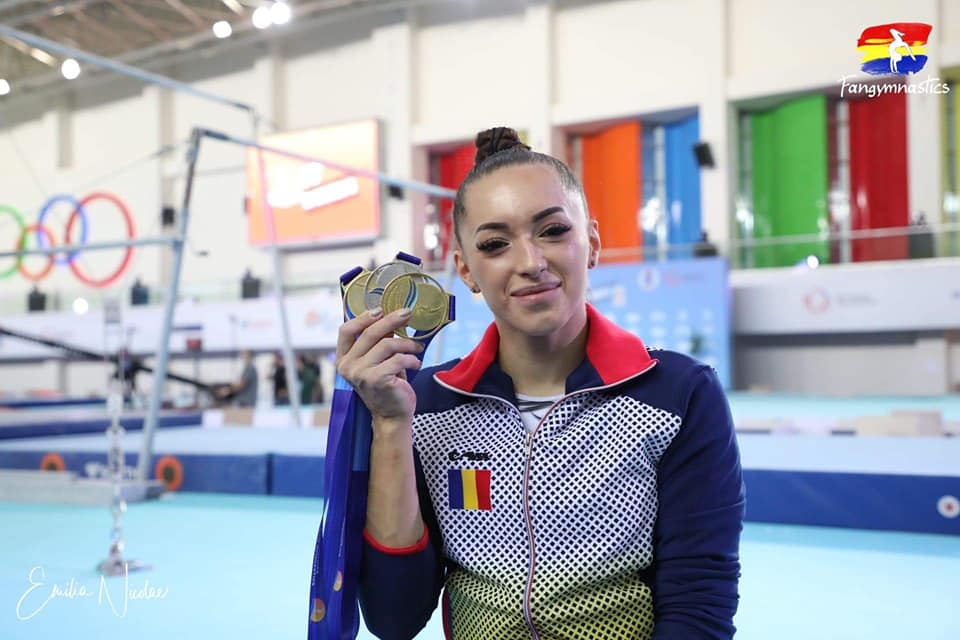 INTERVIU ÎN EXCLUSIVITATE | Gimnasta Larisa Iordache s-a întors acasă cu patru medalii de la Campionatele Europene: „În acest moment am tot ce îmi doresc!“