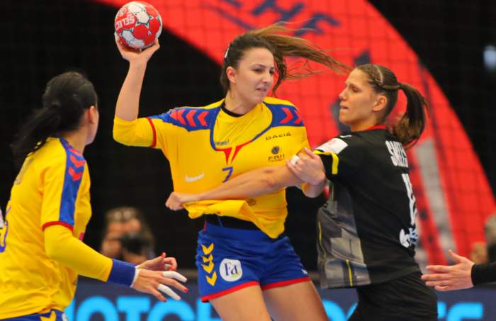 România joacă astăzi cu Norvegia la CE de handbal feminin
