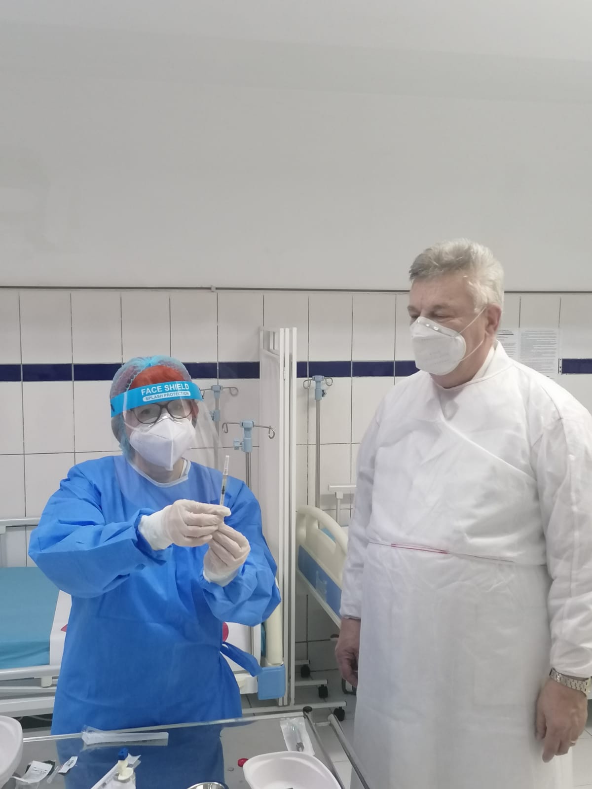 Ce spun specialiştii despre a treia doză de vaccin