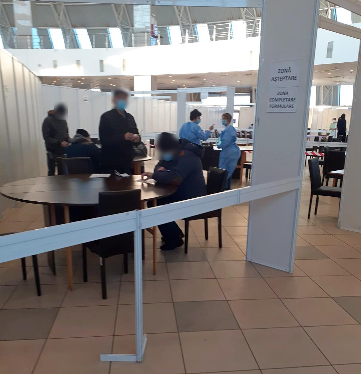 CONSTANȚA: Linie telefonică directă pentru centrul de vaccinare de la Pavilionul Expoziţional