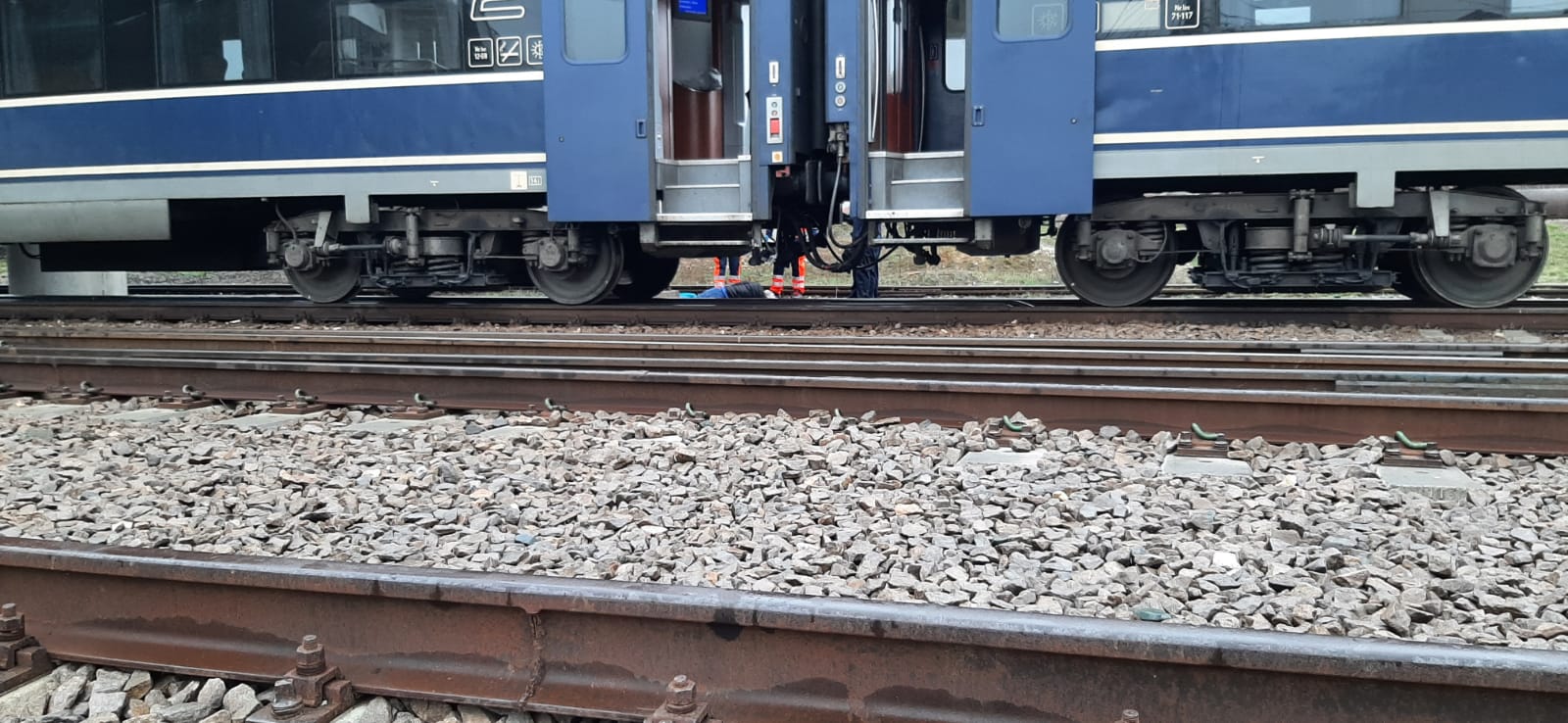 CONSTANȚA/FOTO: Femeie lovită de tren. Victima a decedat