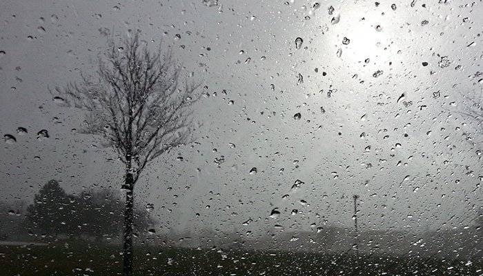 Avertizare ANM: Lapoviţă, ninsoare şi intensificări ale vântului, în întreaga ţară
