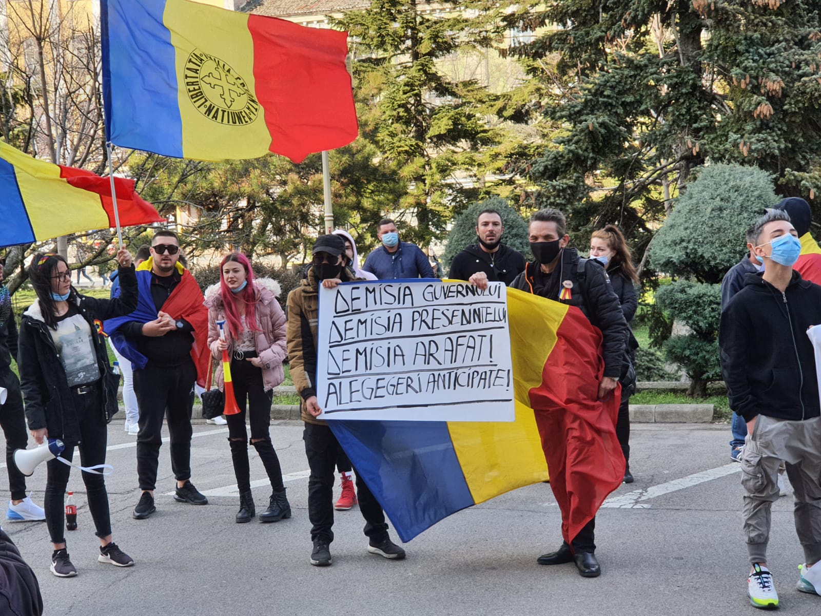Un nou protest în faţa Prefecturii Constanţa