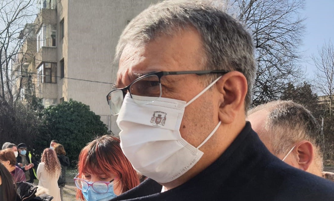 Staţiunea Mamaia, fără chioşcuri alimentare din acest an. Primarul Vergil Chiţac: „Mi se pare de bun-simţ să nu mai vindem salam în Mamaia pe timp de vară“