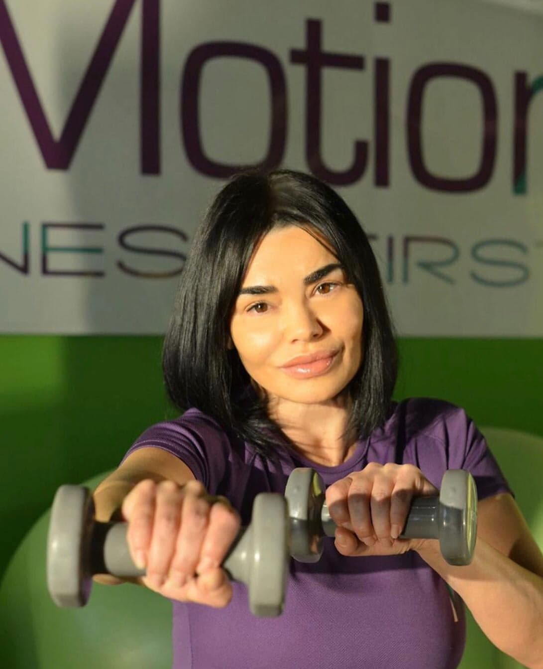 INTERVIU | Bianca Anton, instructor de fitness-aerobic: „Primăvara, pentru că e frumos afară, este de preferat să efectuăm mișcarea în aer liber“
