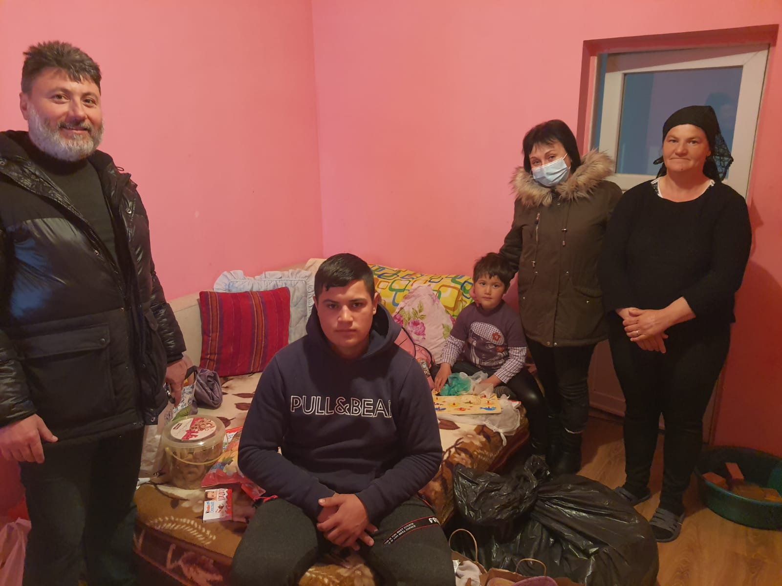 Radio Constanţa, Iepuraş de Paşte pentru o familie din satul Galeșu-Nazarcea